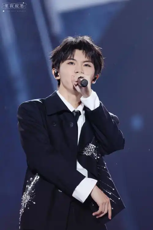 马嘉祺楼间楼演唱会