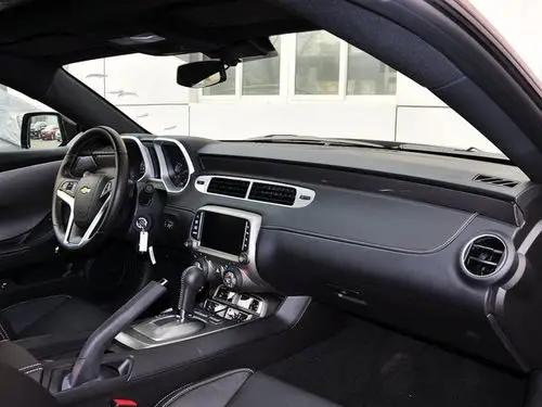 2016款17款进口雪佛兰科迈罗大黄蜂最新天津港现车报价优惠促销