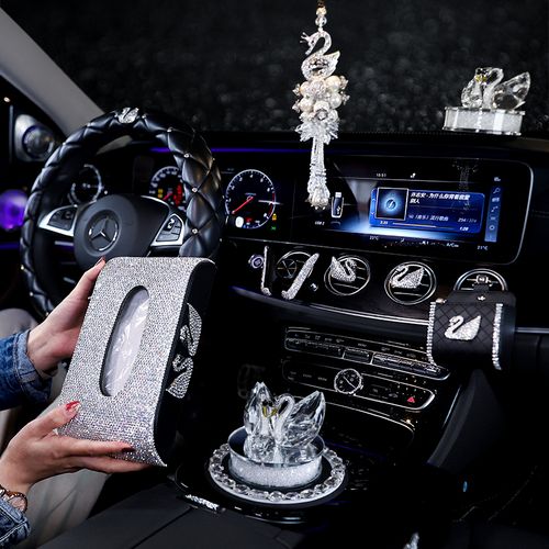 汽车装饰漂亮内饰可爱创意个性出风口车载车内饰品摆件女车用挂件