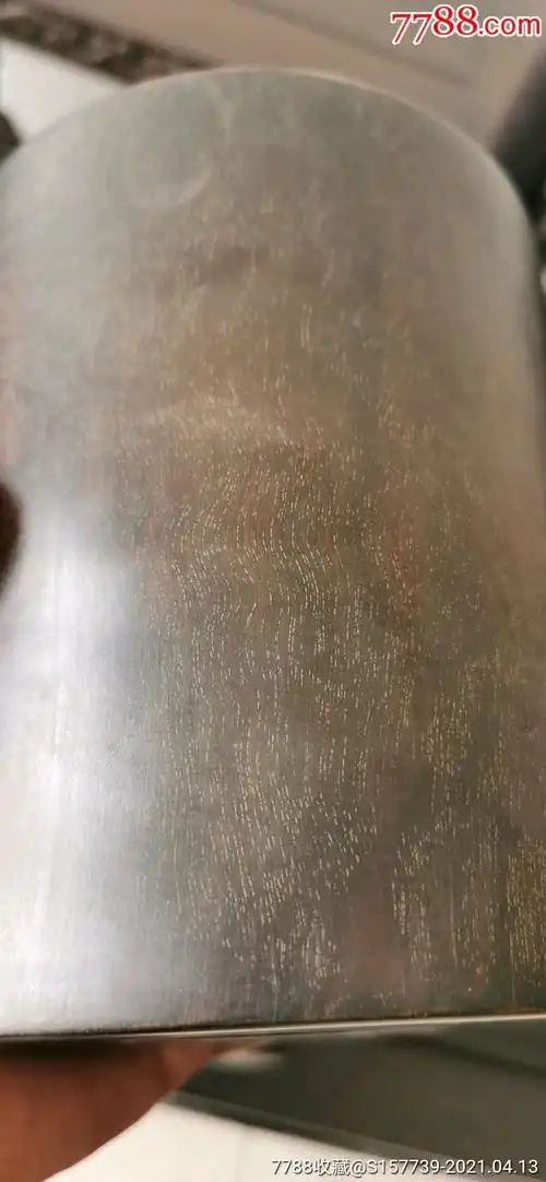 牛毛纹小叶紫檀笔筒