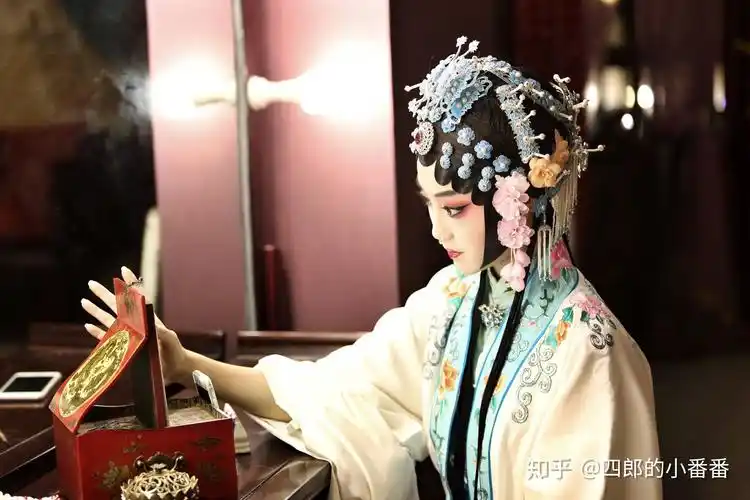 有没有好看的京剧脸谱壁纸