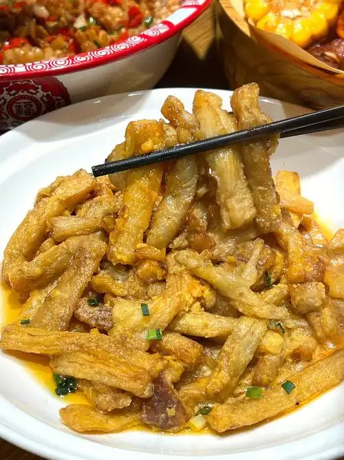 我宣布这是全长沙最好吃咸蛋黄茄子!20年老店