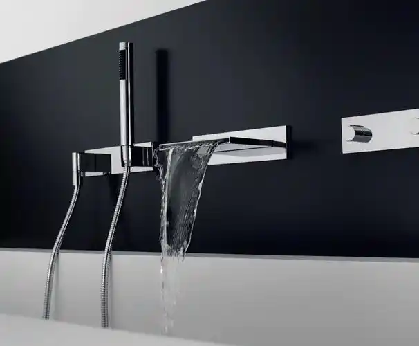 浴室好物德国当代(dornbracht)是世界上专业知名度极高的卫浴品牌