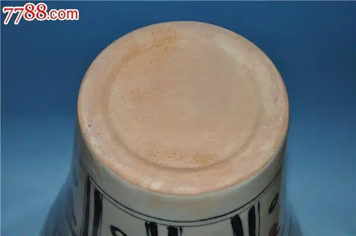 宋代五彩纹人物梅瓶44x26.5cm