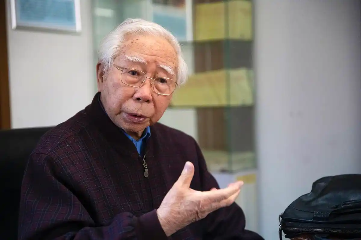 经典不经典,人民群众说了算!访词曲作家吕远