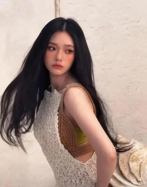 才发现,赵丽颖的选择挺明智,才3年冯绍峰"老问题"又冒头了