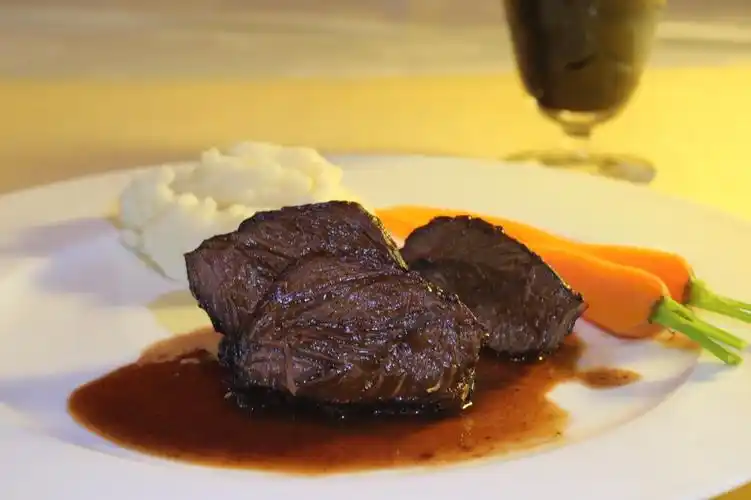 beef cheeks braised in red wine
