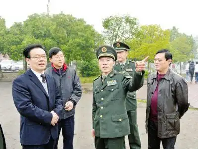 四川省军区政委刘家国少将赴广安调研