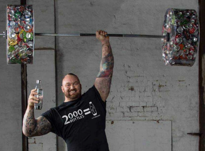 真实存在的"大力士",力量比常人强10倍,已突破人类极限!_腾讯新闻