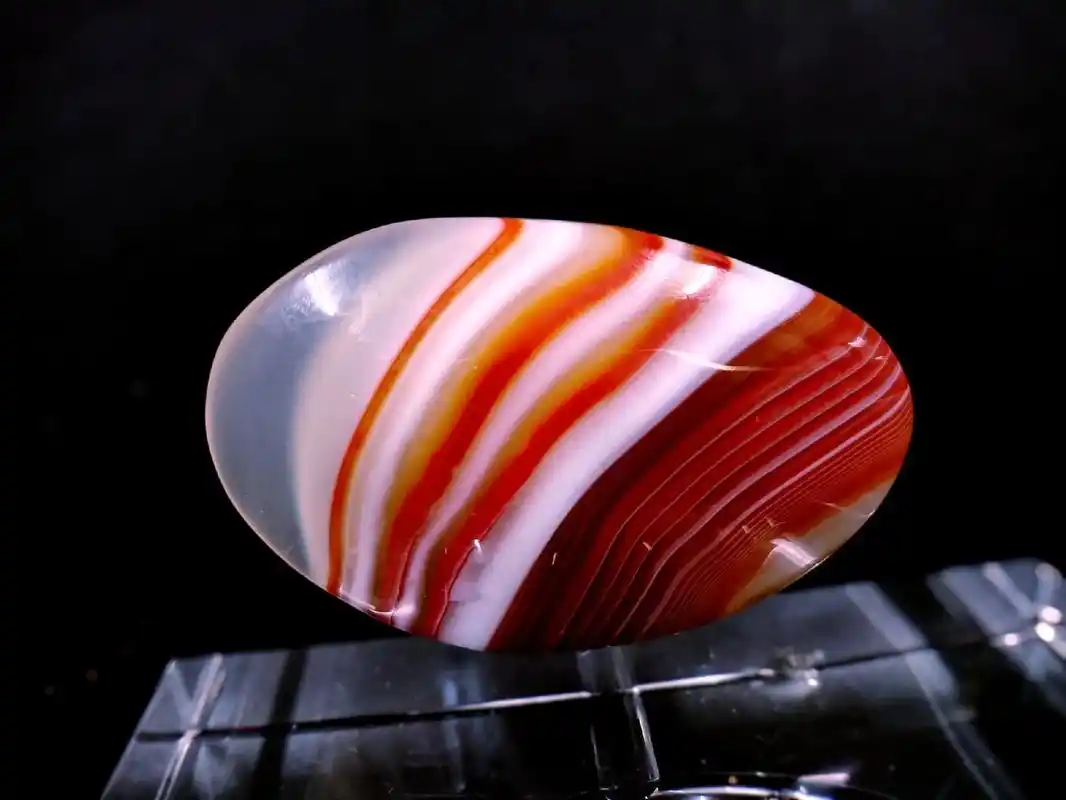 尺寸:长7cm,宽4.3cm,厚1.8cm 石种 - 抖音