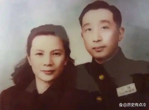 1924年张作霖的儿子被老师惩罚四姨太得知后打的好