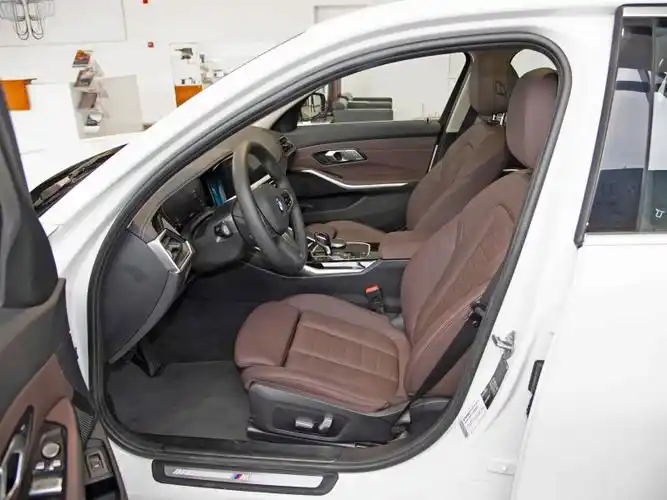 华晨宝马 宝马3系 2021款 改款二 320li m运动套装