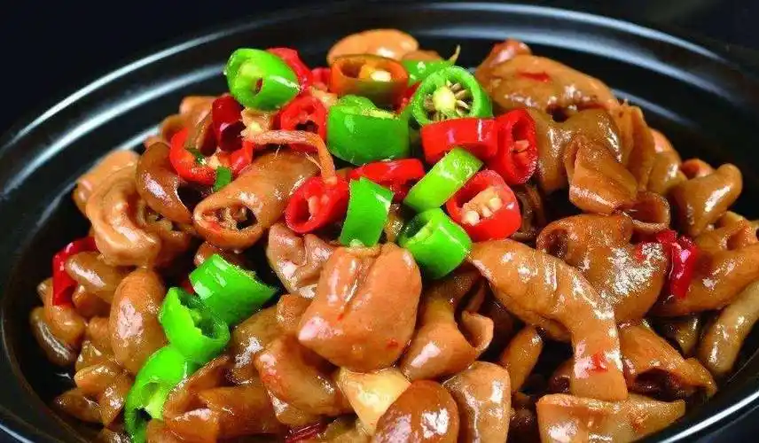 生炒猪大肠怎么做着脆嫩可口_苏打_料酒_小段