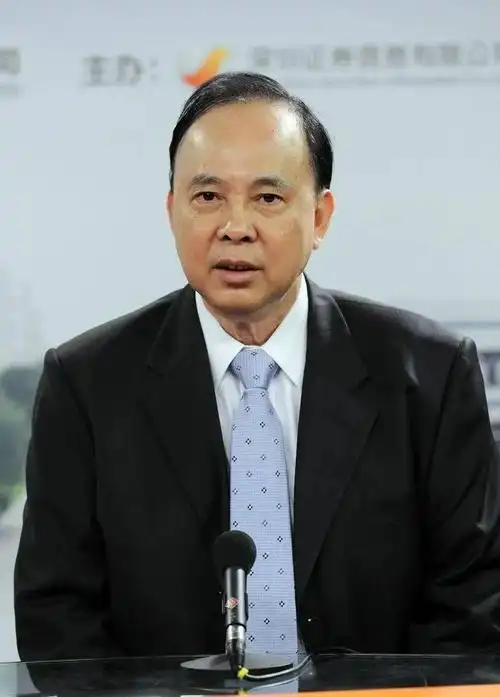 列第362的陈雪玲(晨光文具),陈雪玲是双胞胎兄弟陈湖文和陈湖雄的胞姐