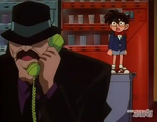 柯南偷听到了龙舌兰的电话