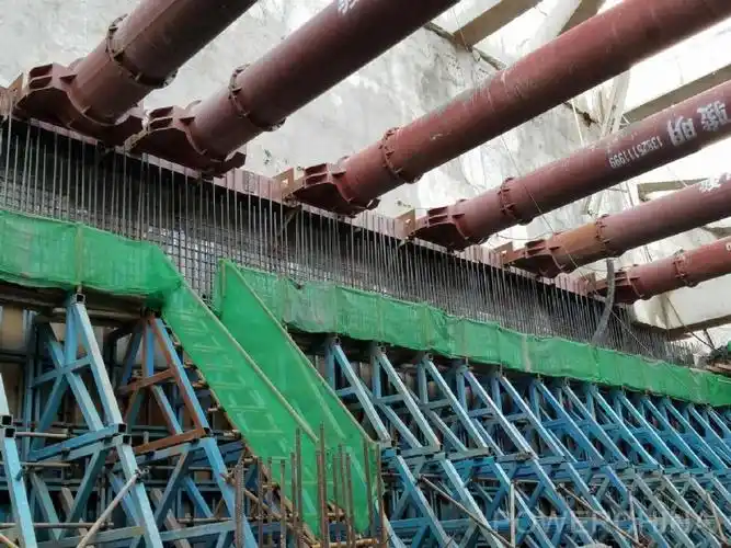 深圳地铁5号线南延线大南山站侧墙标准化施工效果好