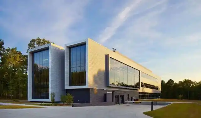 多层办公建筑设计:美国生物工艺创新中心/案例