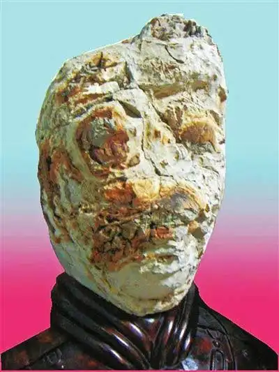 疯狂的石头上演宁夏一奇石标价10亿