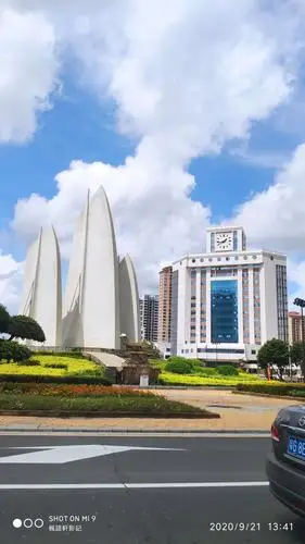 湛江标志性建筑物~帆船