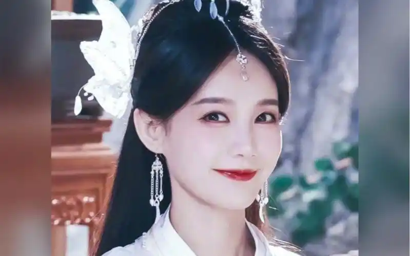 李一桐太适合古装了给我焊死