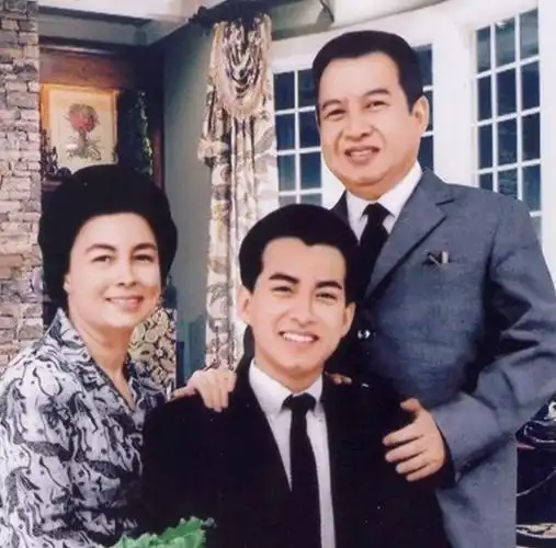 西哈努克国王 西哈努克夫人莫尼克公主-起航号