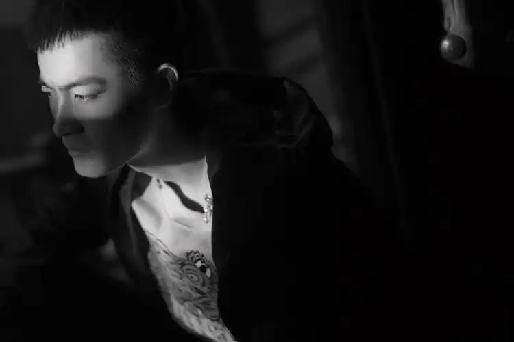 忧郁系男士写真