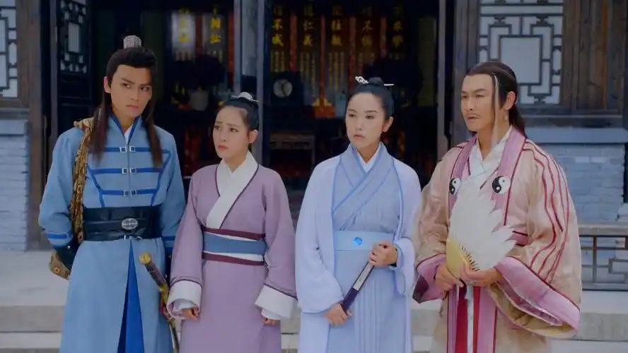 网剧公主驾到# 《公主驾到》红色贵衣裳换了七个主人,接连死亡 67