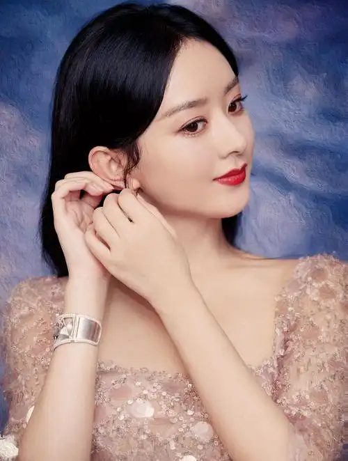 粉丝发的,很公平06只放我熟悉的女明星来自:高筋面粉2021-09-22 00