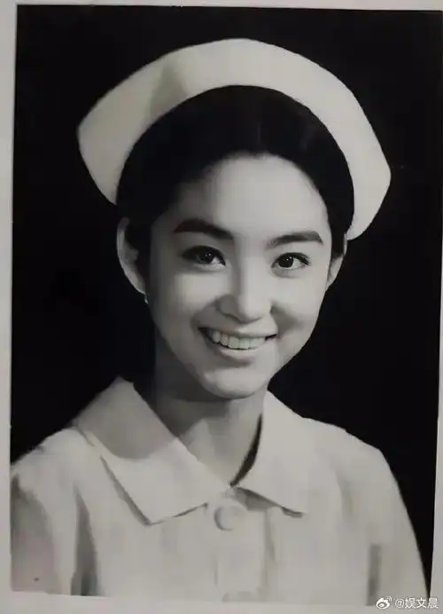 林青霞18岁的时候
