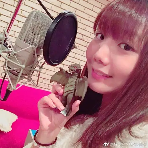 青柳尊哉和汤浅かえで汤浅枫宣布结婚附写真