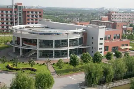 上海市奉贤中学