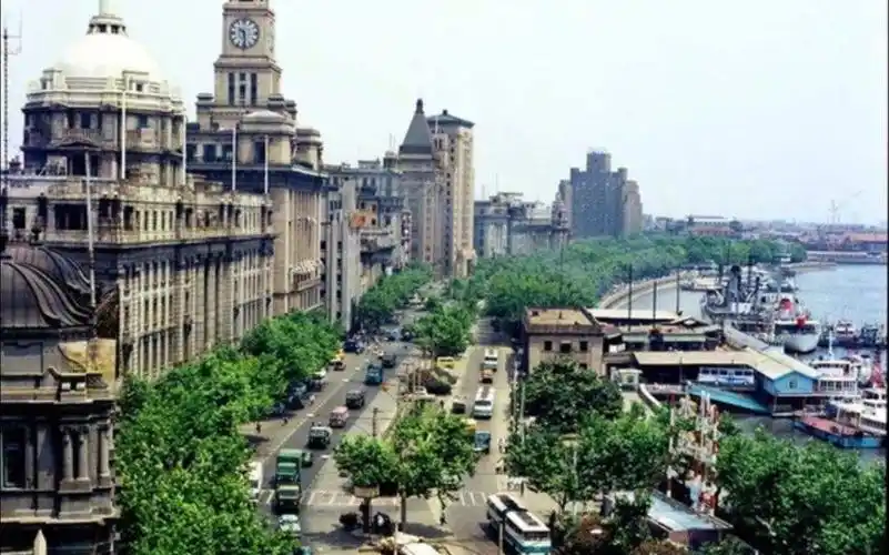 人民万岁70年代上海人民生活彩色影像