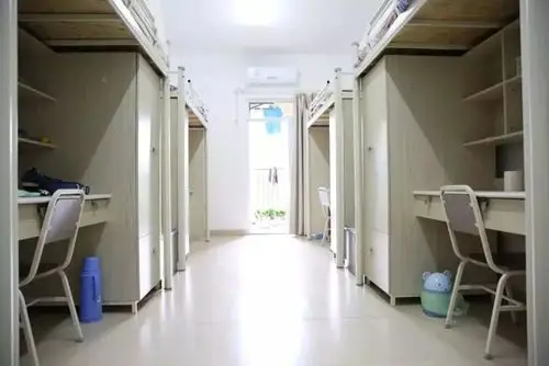 重庆原直属初中宿舍环境汇总,看看有没有你的学校!