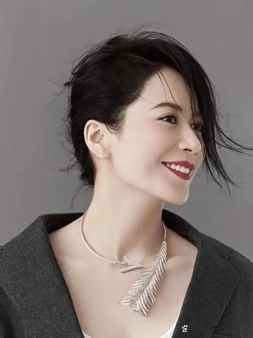 惊鸿仙子俞飞鸿,气质超凡宛如仙子下凡