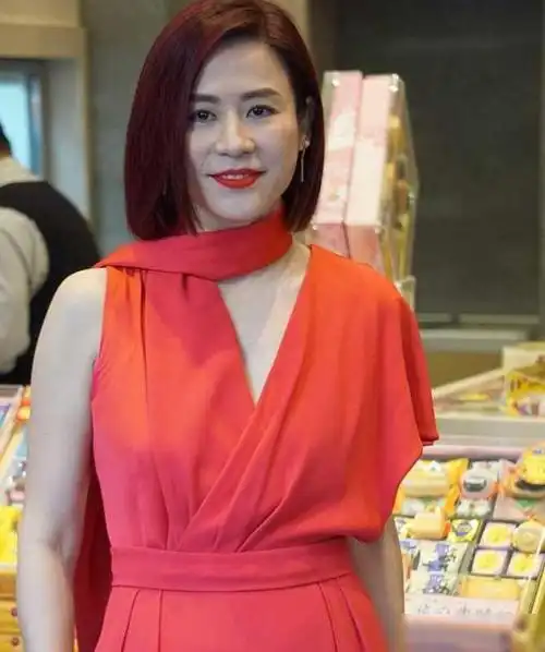 因为古天乐的拒绝不怎么红的宣萱上了一次热搜