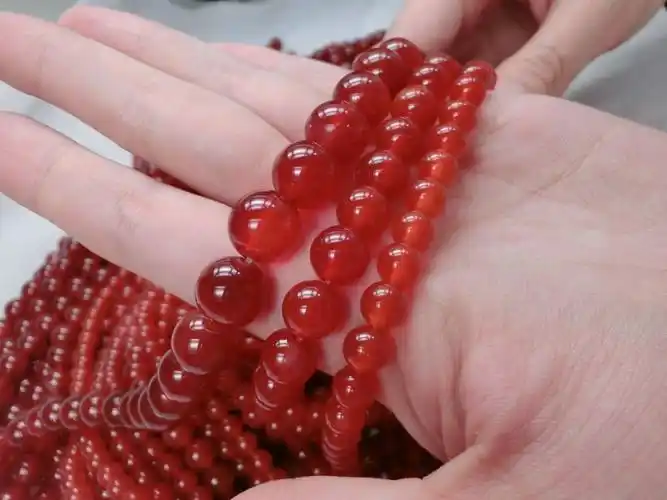 天然手工染色红玛瑙抛光圆珠宝石项链