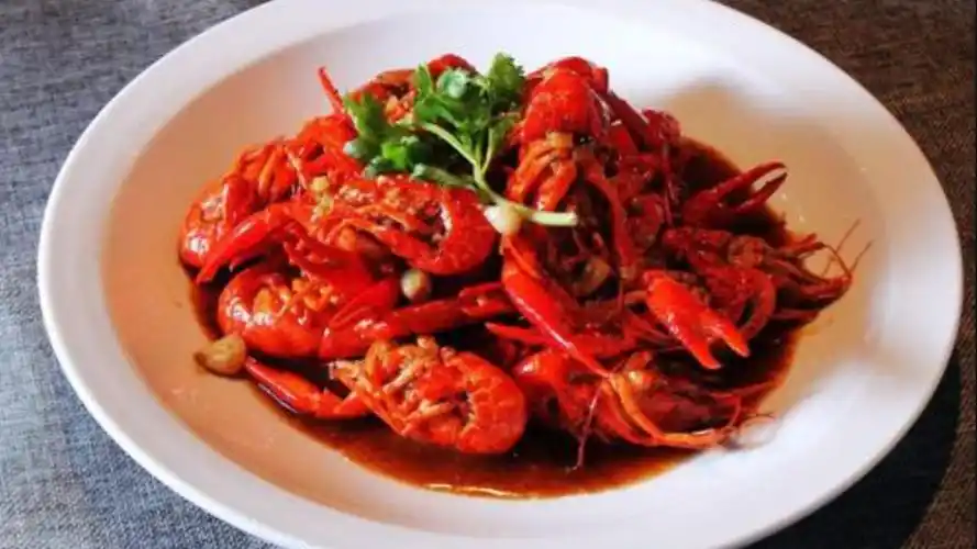 舌尖上的湖南:长沙口味虾!