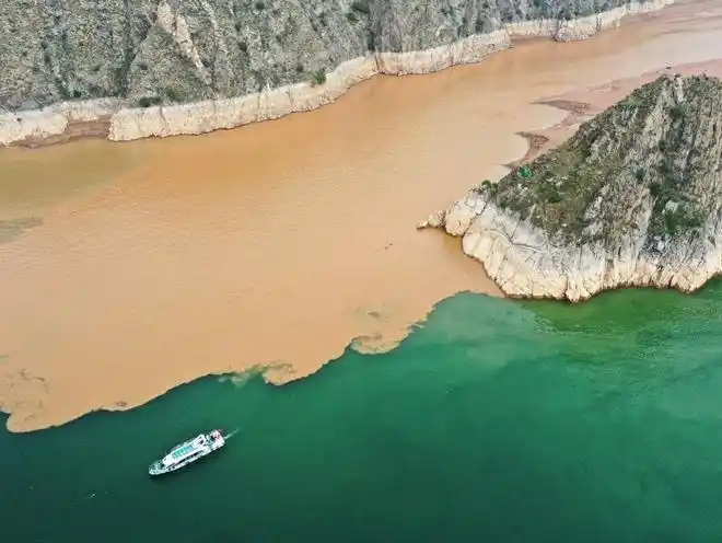 长江为啥要叫江?黄河为啥是河?江与河的区别中华儿女都应该知道