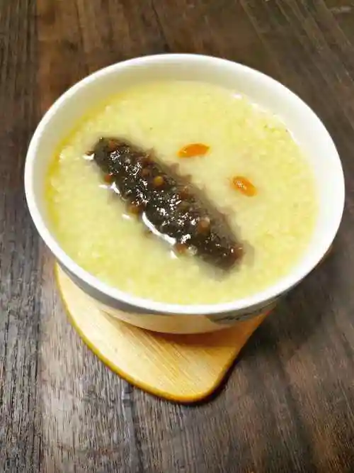 海参小米粥