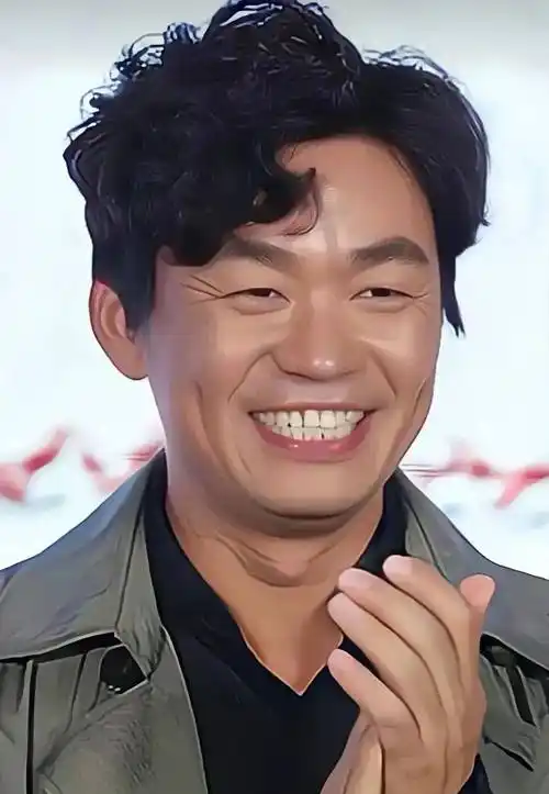 王宝强春节回老家过年和村民热情合影_网友_照片_微博