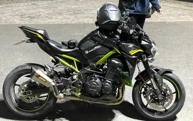 川崎z900全段天蝎声浪,就俩字,舒坦!