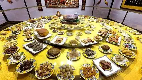 其它 《原料知识》 写美篇满汉全席一直被推崇为中国宴席的经典之作.