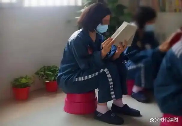 女子监狱没有男性为何每年都有很多人怀孕监狱长终于道出缘由