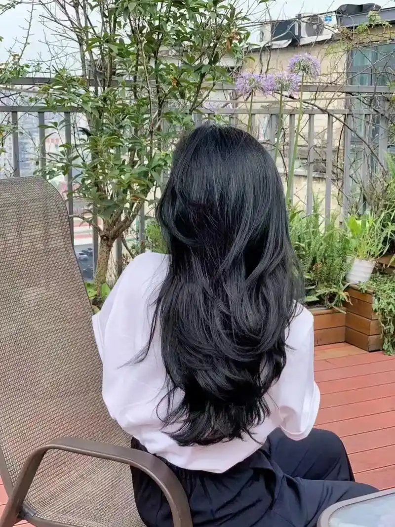中长发港风高层次烫发,细软塌收藏起来!中长发港风高层次烫发 - 抖音