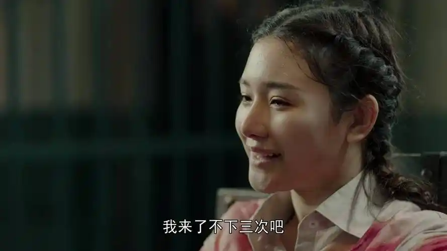 第二,夏恩重掌莫氏企业愤怒不甘的她,已经摆脱不了被送往南京受审的