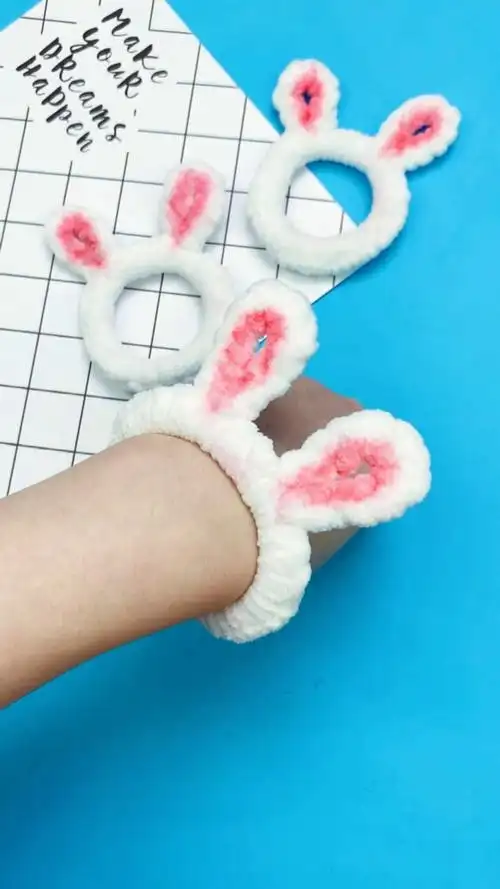 闺蜜手工礼物超级简单的闺蜜手环快艾特你的闺蜜学起来吧