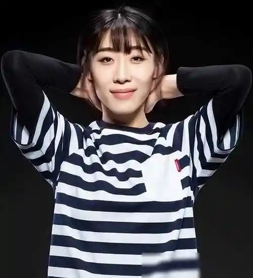 35岁女演员任素汐婚内多次出轨事件引发公众愤怒与失望