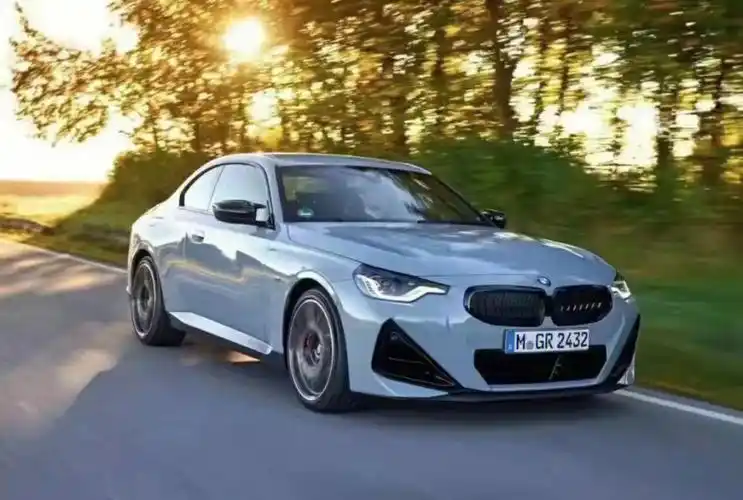 全新bmw2系双门轿跑