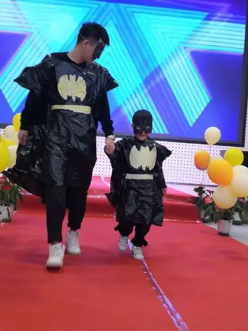 用塑料瓶做的衣服有多惊艳