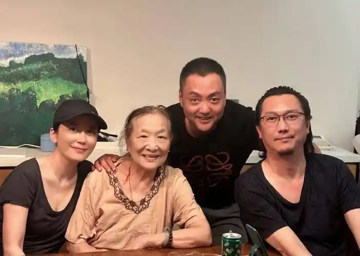 "箫剑"朱宏嘉:被谣传是"香妃"男友,现实早已结婚生子_李苒苒_毕业